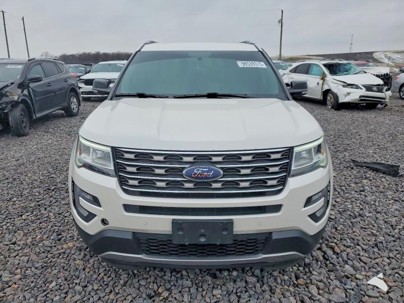 2017 FORD EXPLORER XLT — Фото 5 из 12