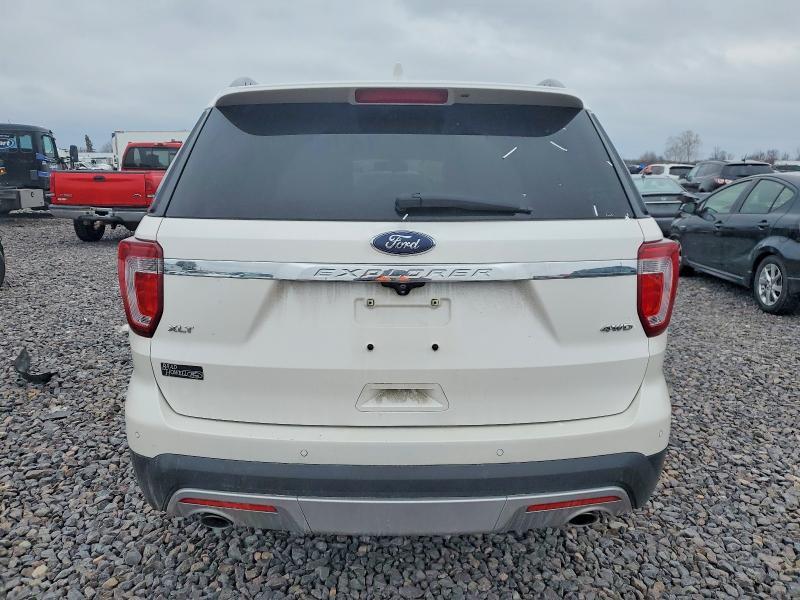 2017 FORD EXPLORER XLT — Фото 6 из 12