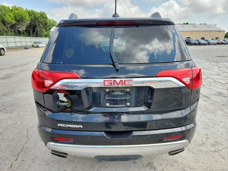 2017 GMC ACADIA DENALI — Фото 6 из 13