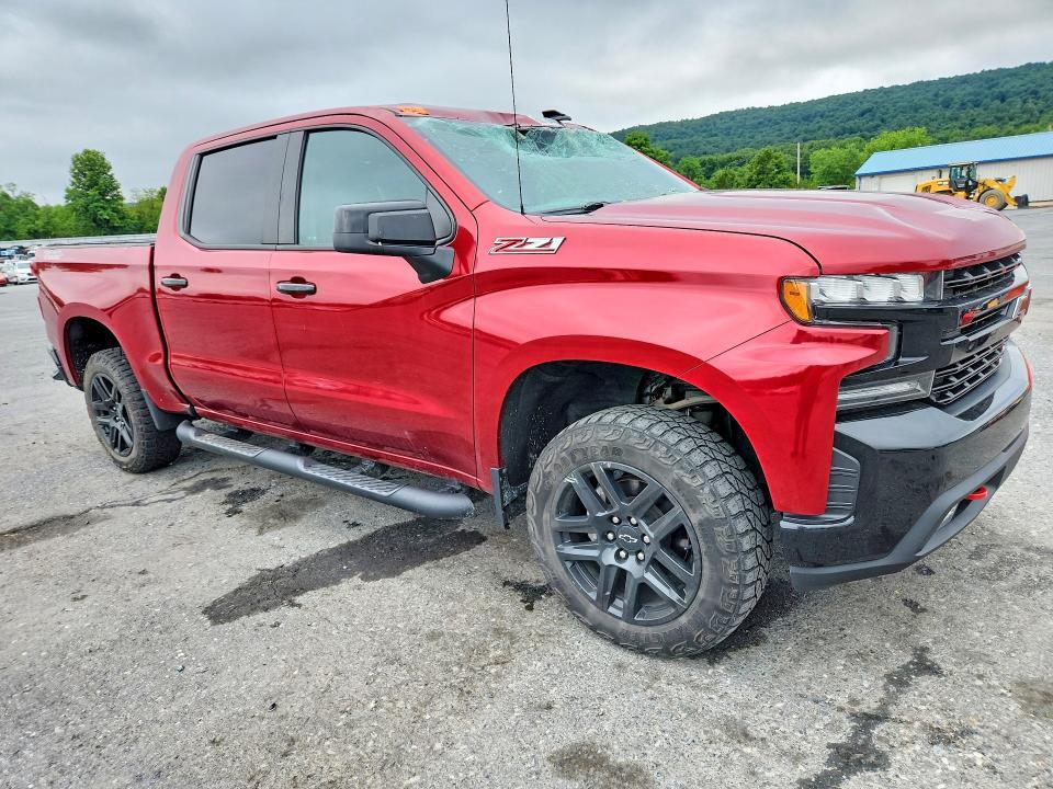 2021 CHEVROLET SILVERADO K1500 LT TRAIL BOSS — Фото 4 из 12