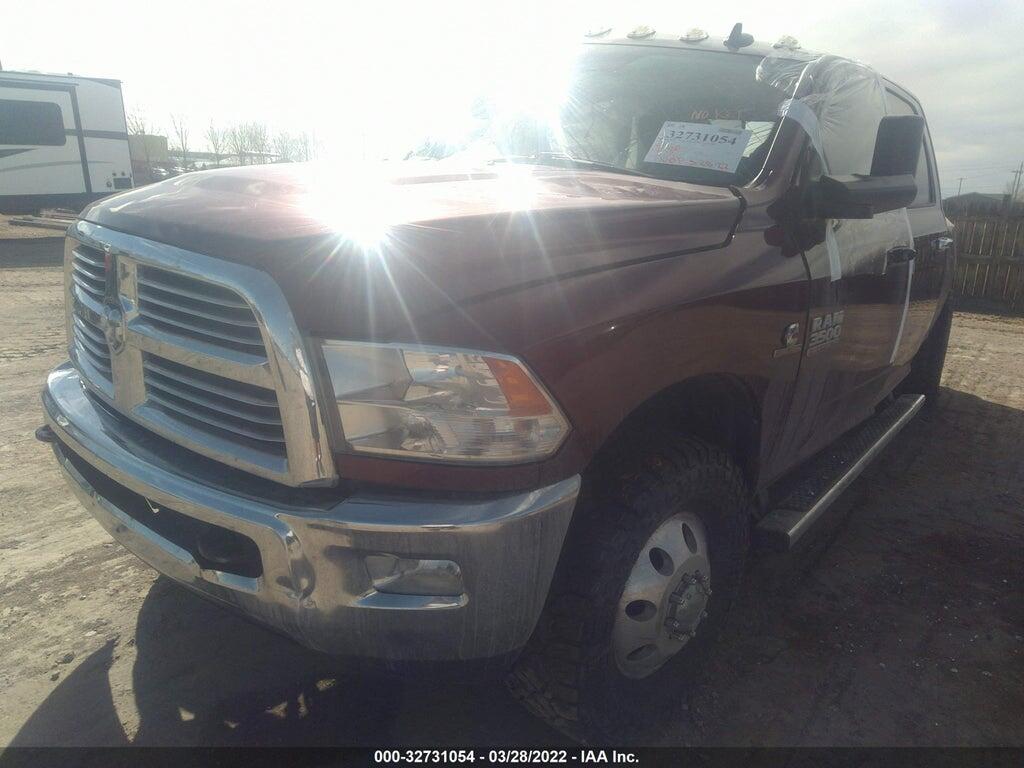 3C63RRHL1GG229094 2016 RAM 3500 photo no. 2