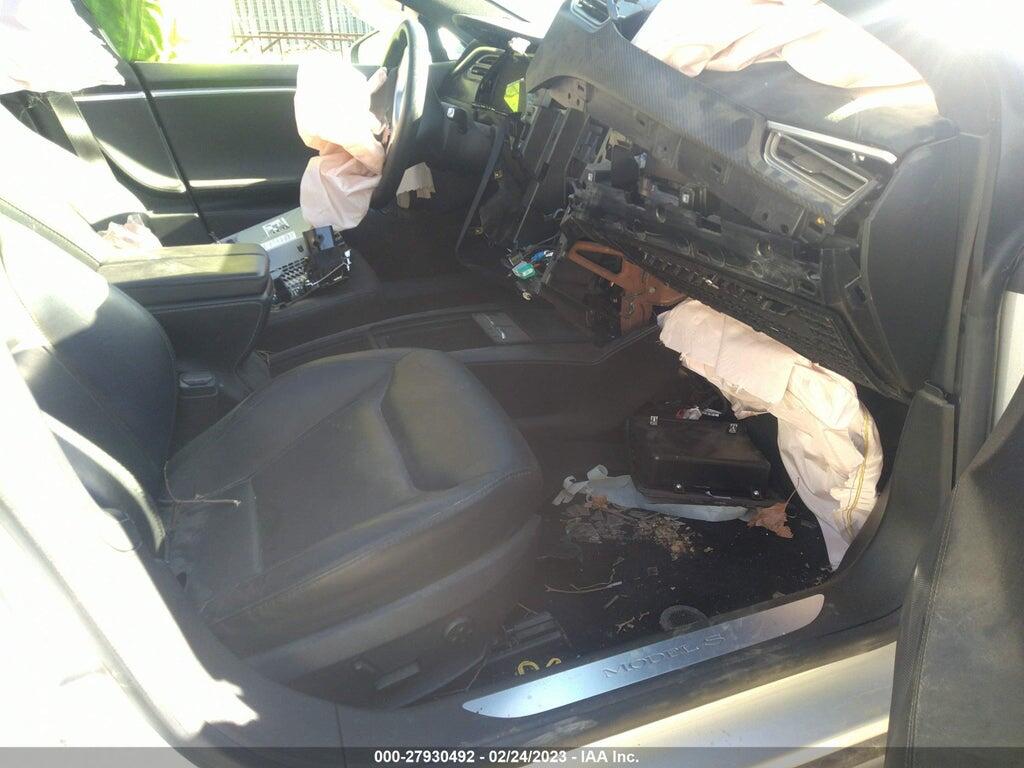 5YJSA1E19GF173279 2016 TESLA MODEL S photo no. 5