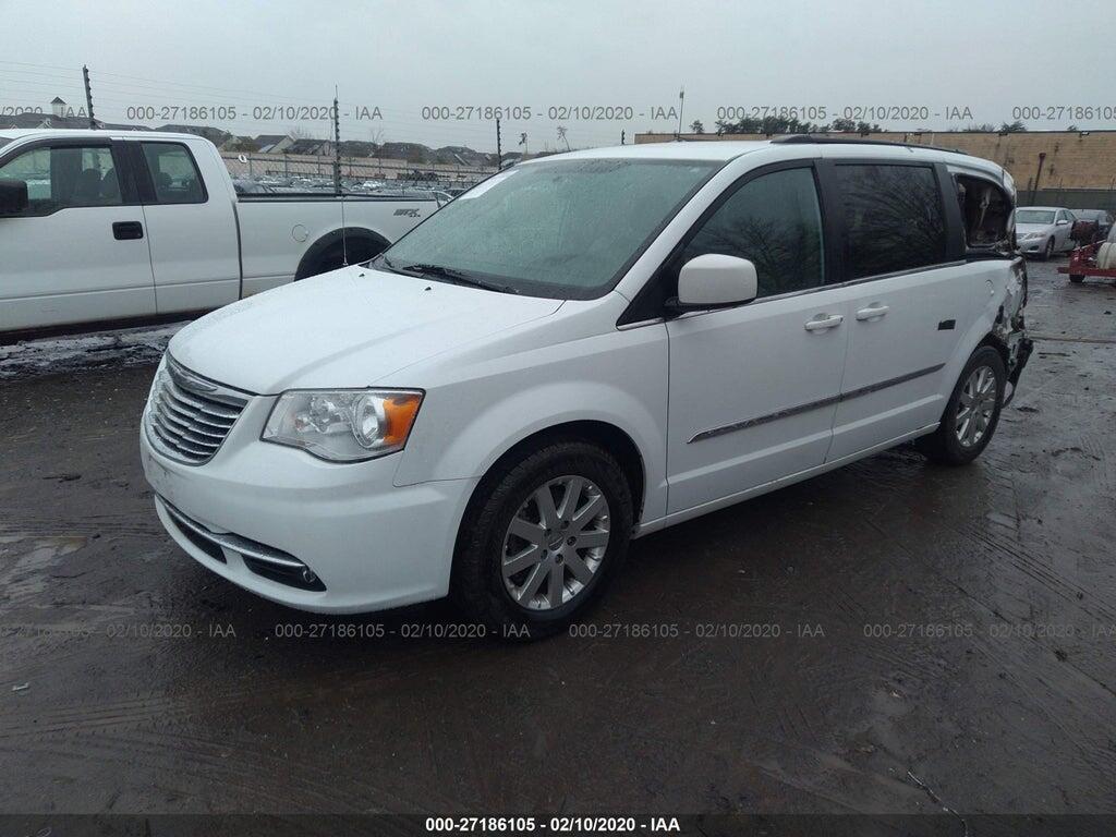 2C4RC1BG0GR300376 2016 CHRYSLER TOWN & COUNTRY photo no. 2