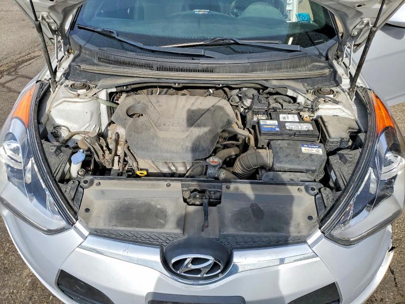 2017 HYUNDAI VELOSTER VALUE EDITION — Фото 11 из 13
