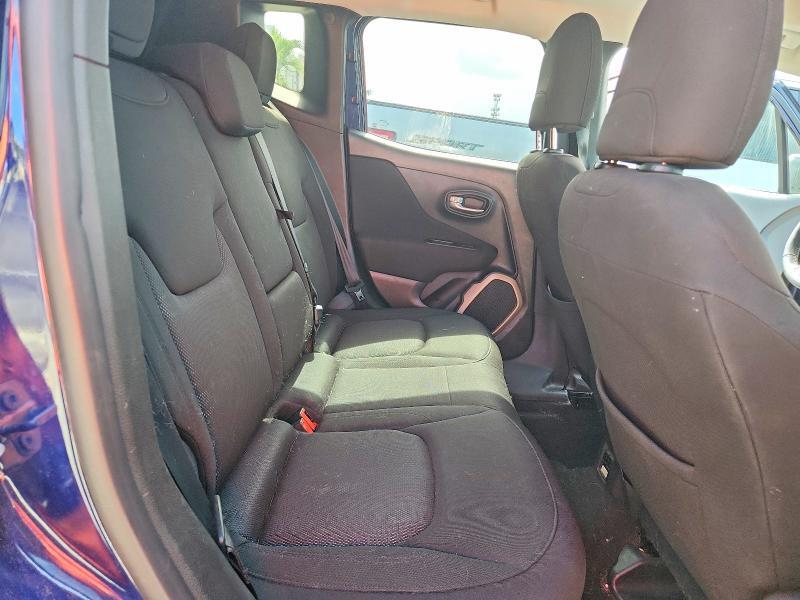 2017 JEEP RENEGADE LIMITED — Фото 10 из 12