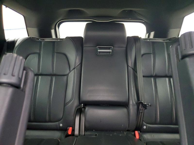 2017 LAND ROVER RANGE ROVER SPORT HSE — Фото 10 из 13