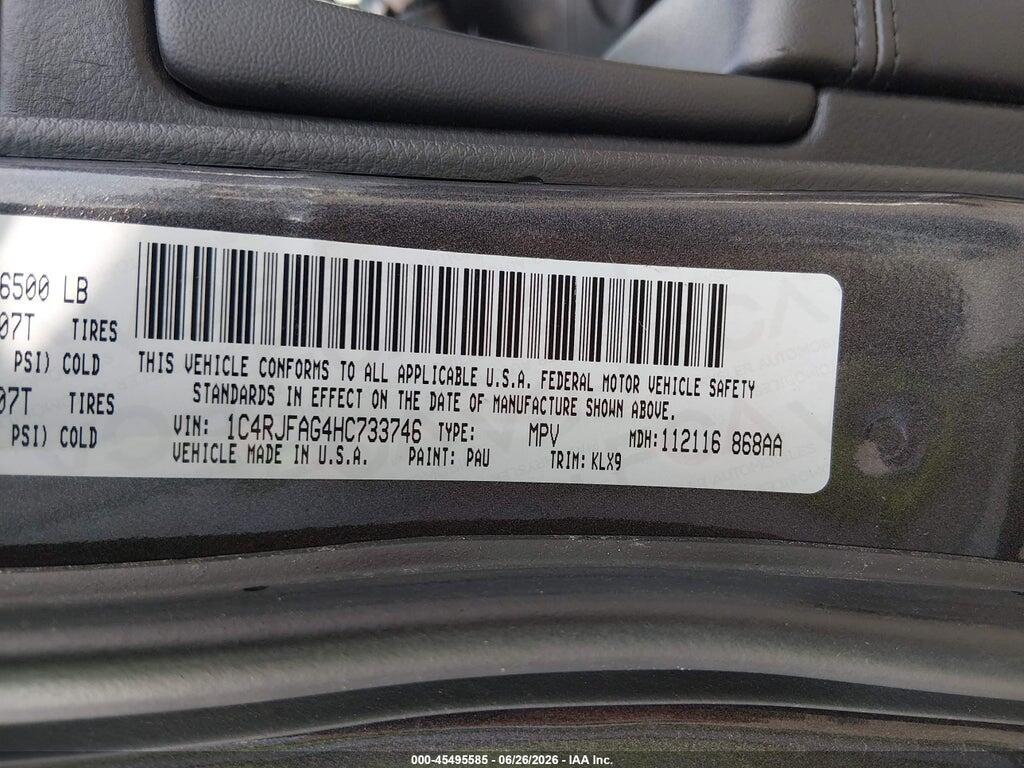 1C4RJFAG4HC733746 2017 JEEP GRAND CHEROKEE photo no. 9