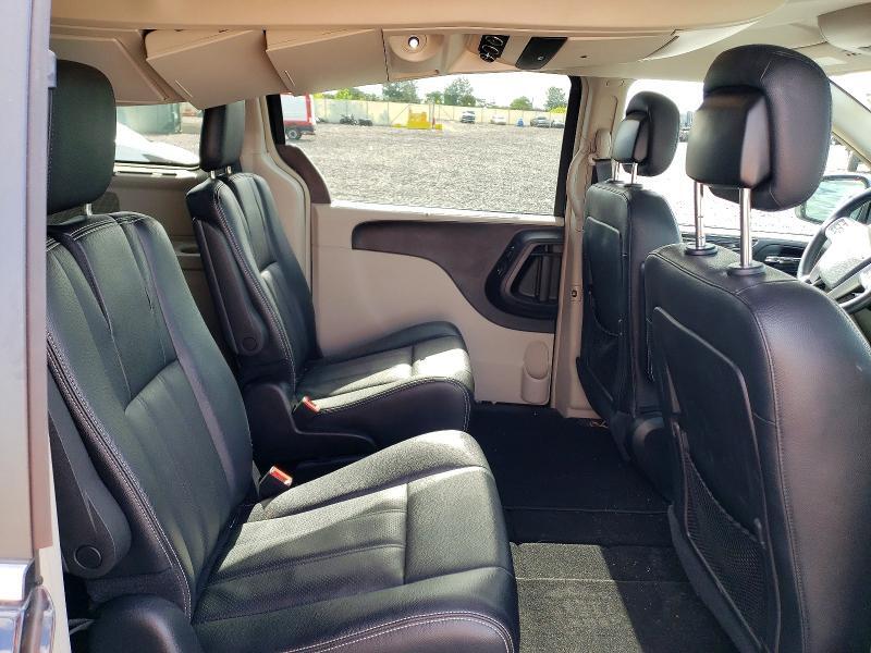 2C4RC1CG9GR261804 2016 CHRYSLER TOWN & COUNTRY photo no. 11