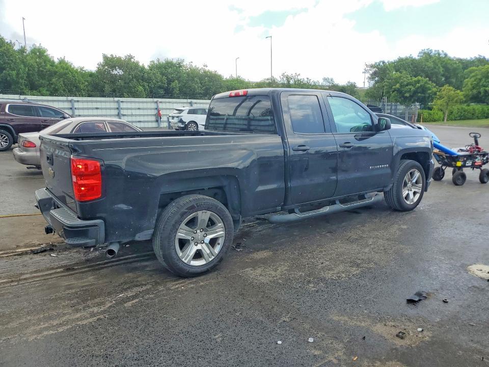 2017 CHEVROLET SILVERADO C1500 CUSTOM — Фото 3 из 12