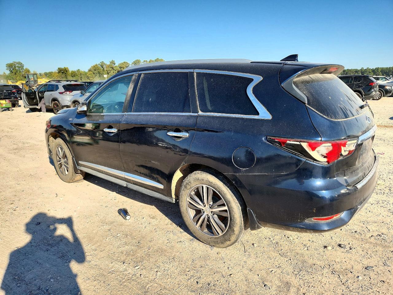 2016 INFINITI QX60 BASE — Фото 2 из 13