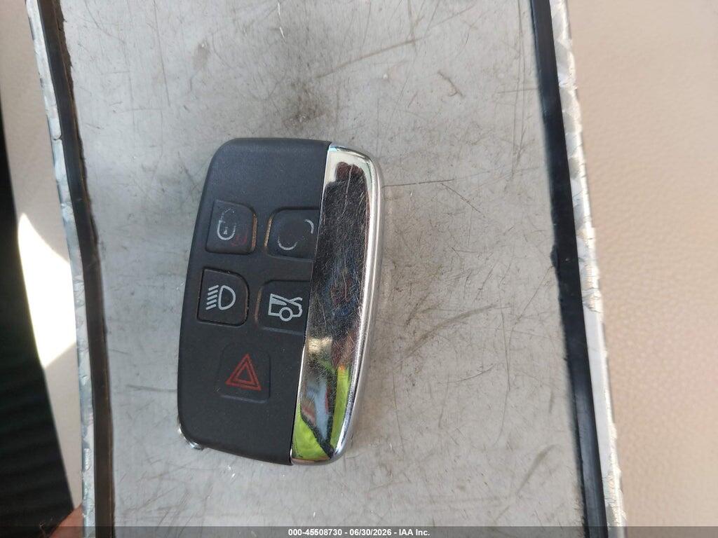SADCJ2FX1JA255671 2018 JAGUAR F-PACE photo no. 11