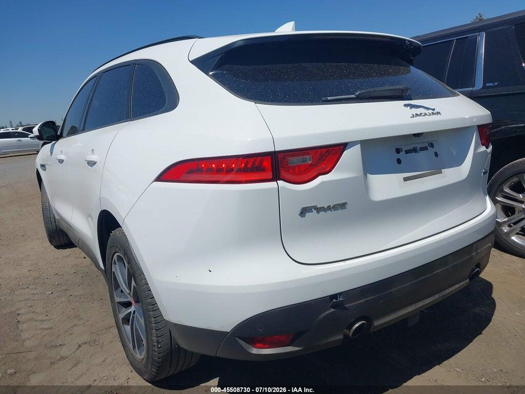 SADCJ2FX1JA255671 2018 JAGUAR F-PACE photo no. 3