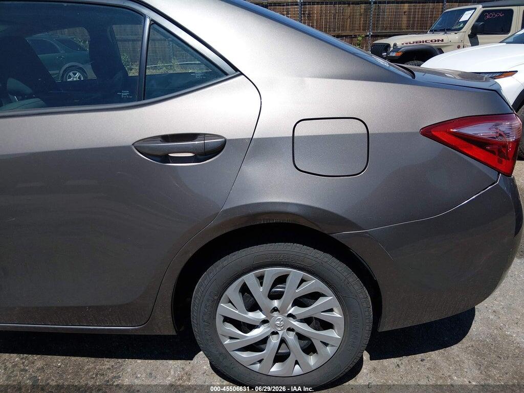 2T1BURHE3KC236717 2019 TOYOTA COROLLA photo no. 6