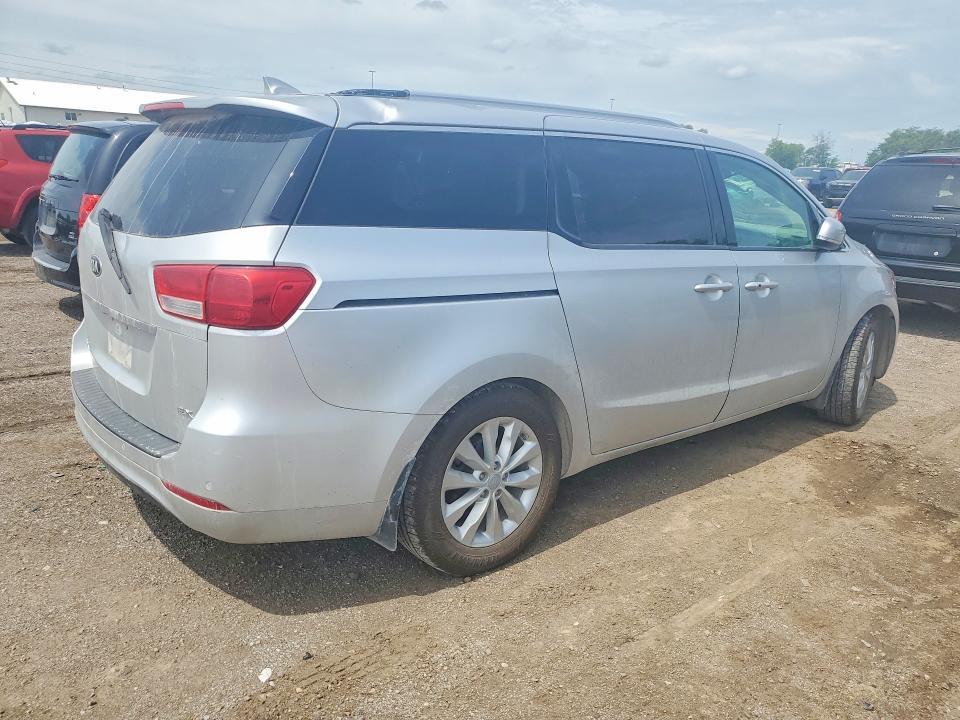 KNDMC5C13G6132722 2016 KIA SEDONA photo no. 3