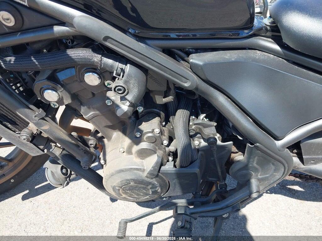 MLHPC5643R5300559 2024 HONDA CMX500 photo no. 9