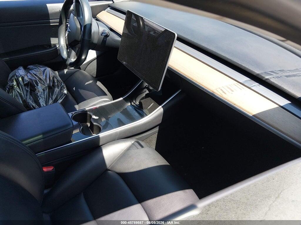 5YJ3E1EA9KF299076 2019 TESLA MODEL 3 photo no. 5