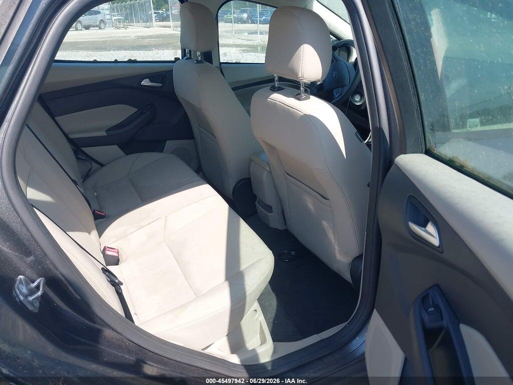 1FADP3FE9HL234431 2017 FORD FOCUS photo no. 8