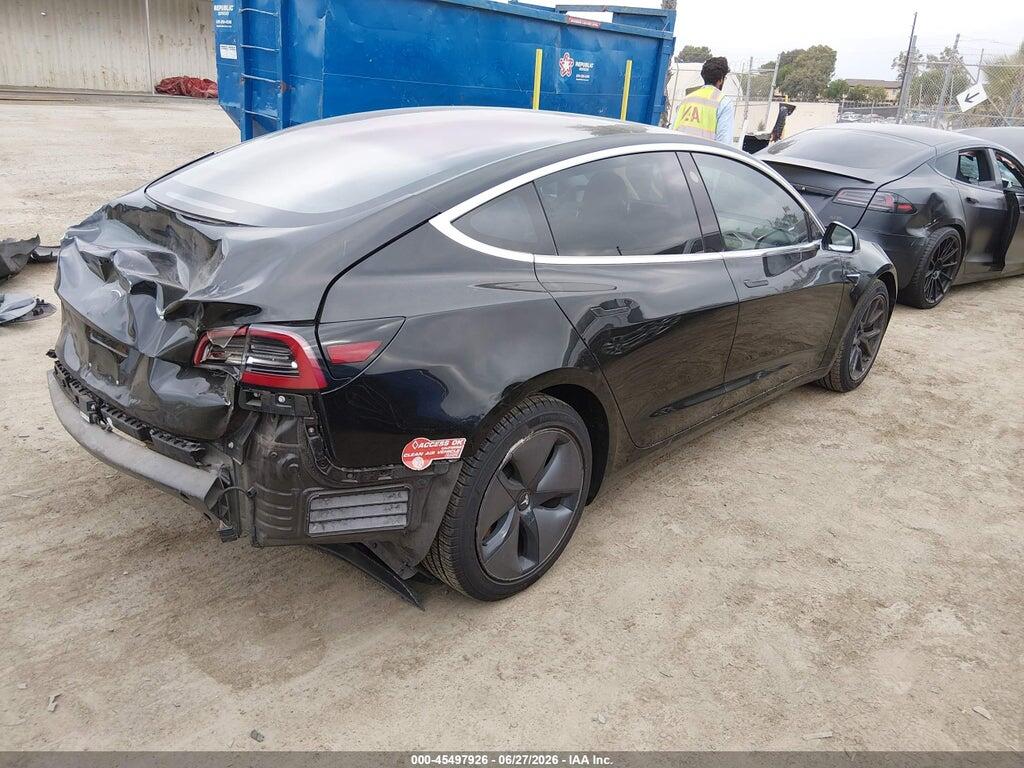 5YJ3E1EA3JF030408 2018 TESLA MODEL 3 photo no. 4