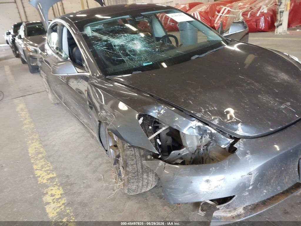 5YJ3E1EA9JF158037 2018 TESLA MODEL 3 photo no. 6