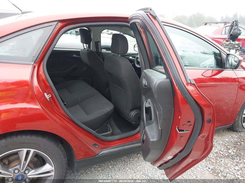 1FADP3FE7JL244977 2018 FORD FOCUS photo no. 8
