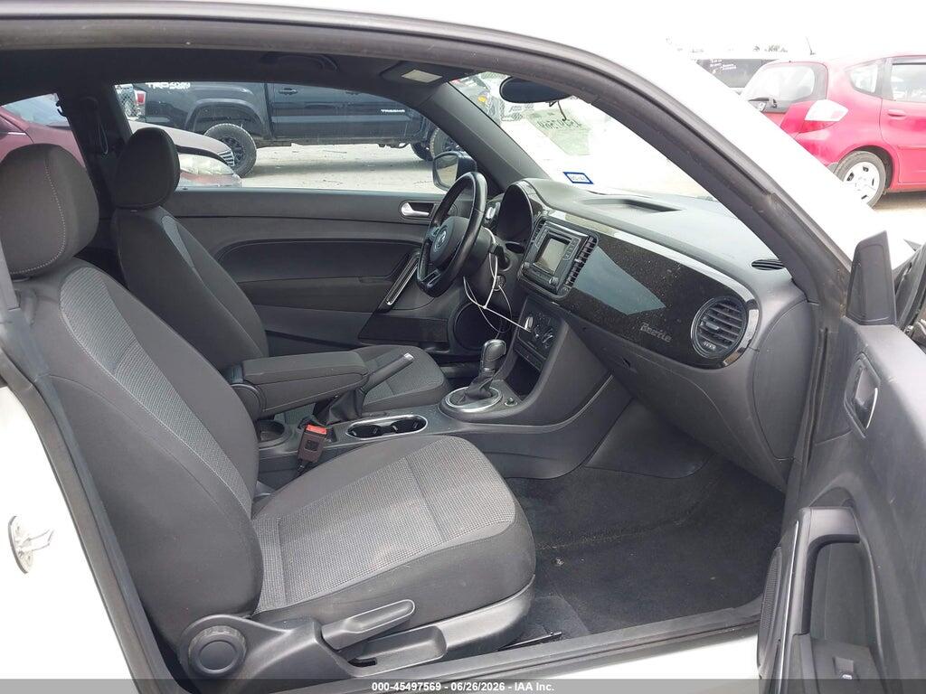 3VWFD7AT1JM714862 2018 VOLKSWAGEN BEETLE photo no. 5