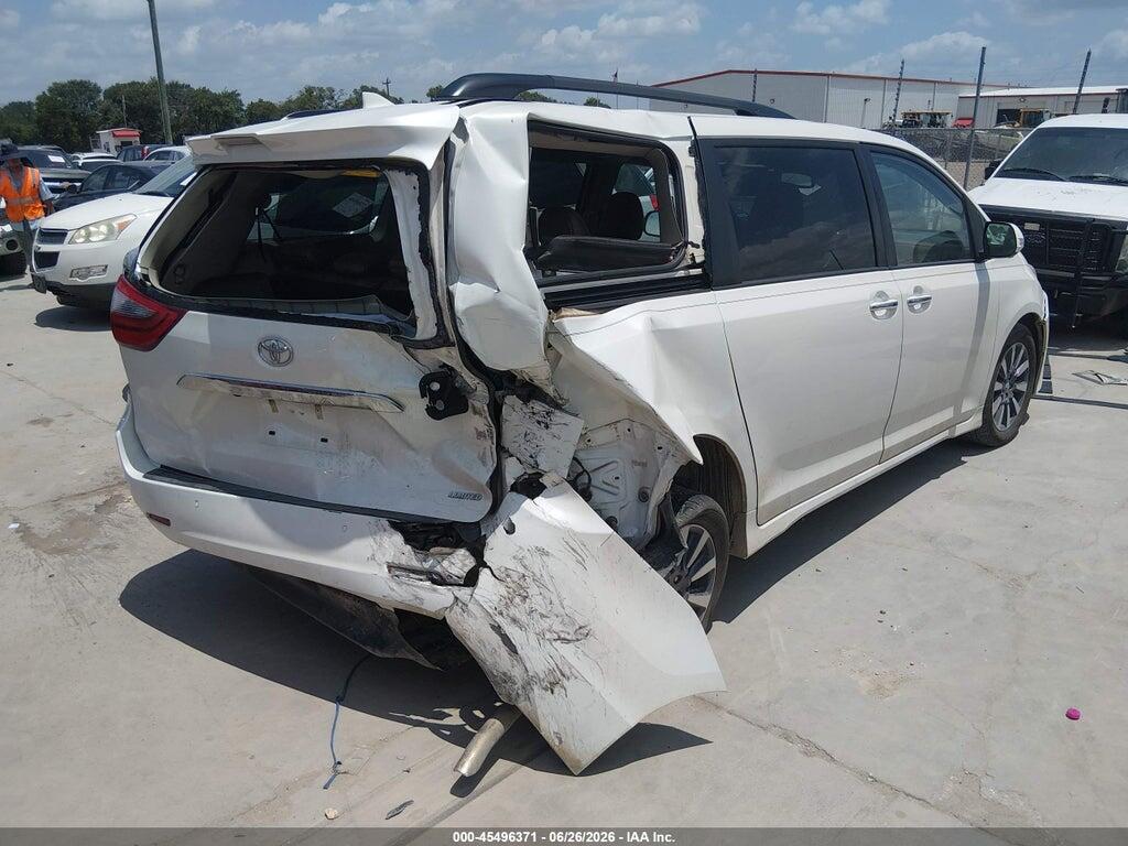 5TDYZ3DC9LS037631 2020 TOYOTA SIENNA photo no. 4