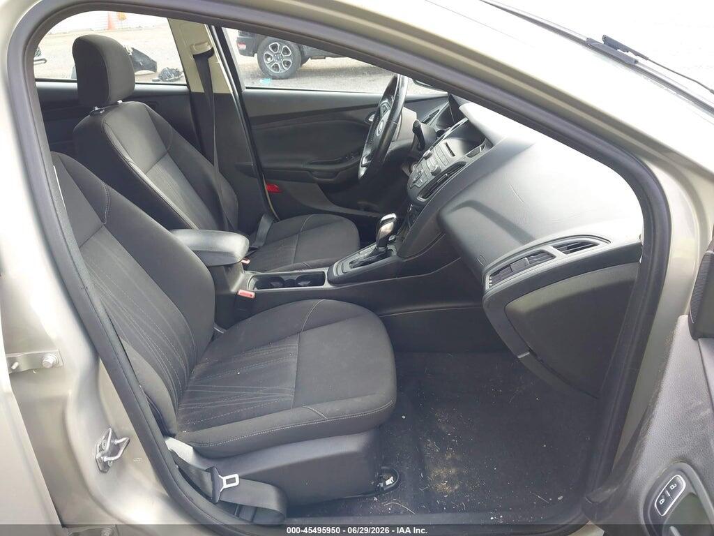 1FADP3F26GL220104 2016 FORD FOCUS photo no. 5