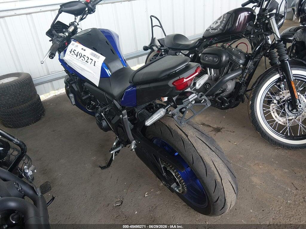 JYARM48E7SA000671 2025 YAMAHA MTN690 photo no. 3