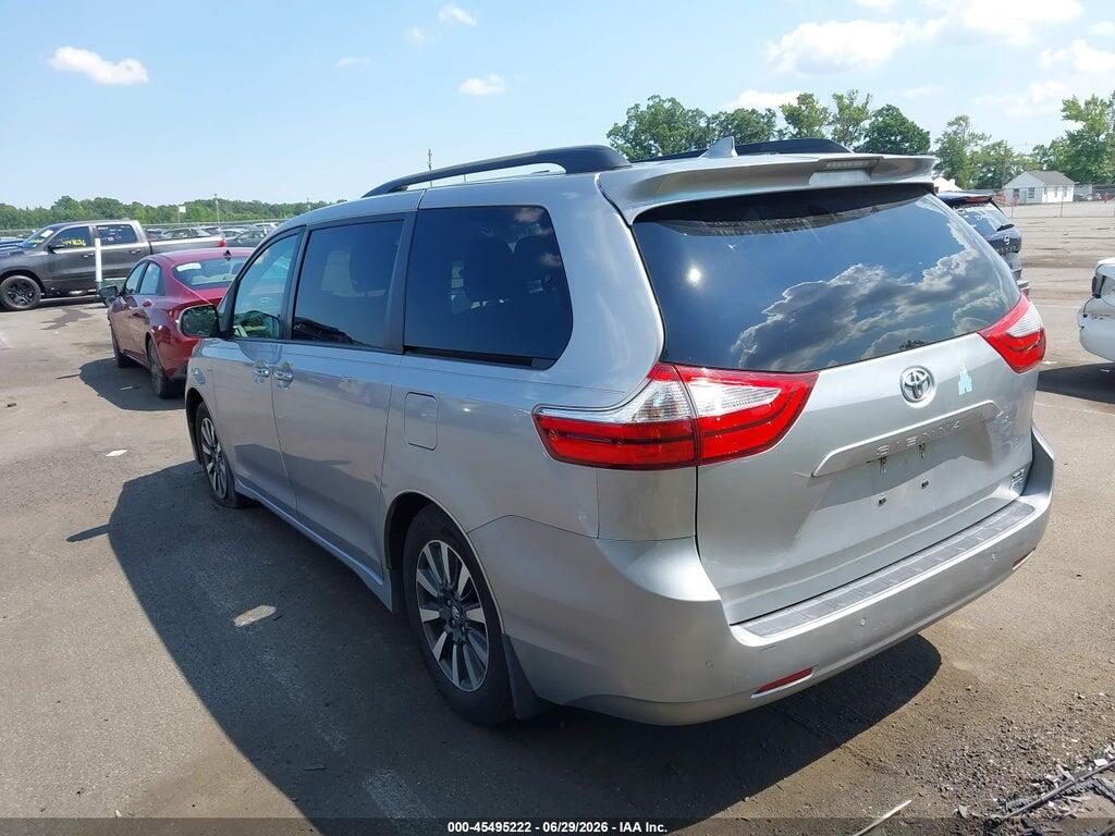 5TDDZ3DC3JS207476 2018 TOYOTA SIENNA photo no. 3
