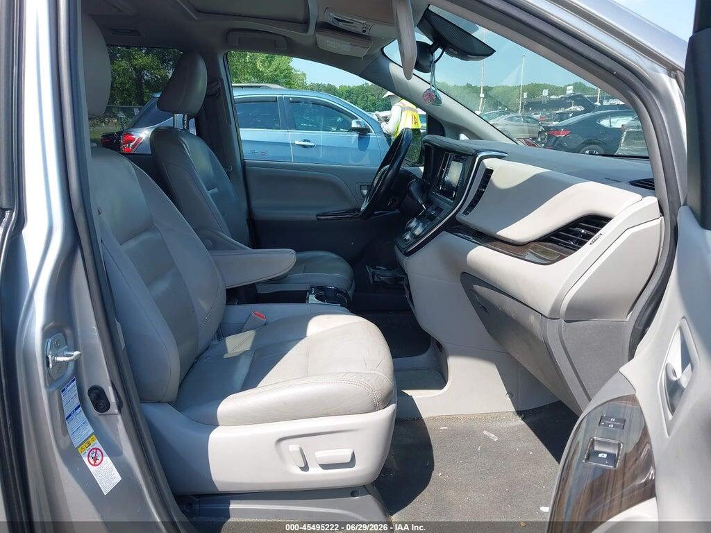 5TDDZ3DC3JS207476 2018 TOYOTA SIENNA photo no. 5