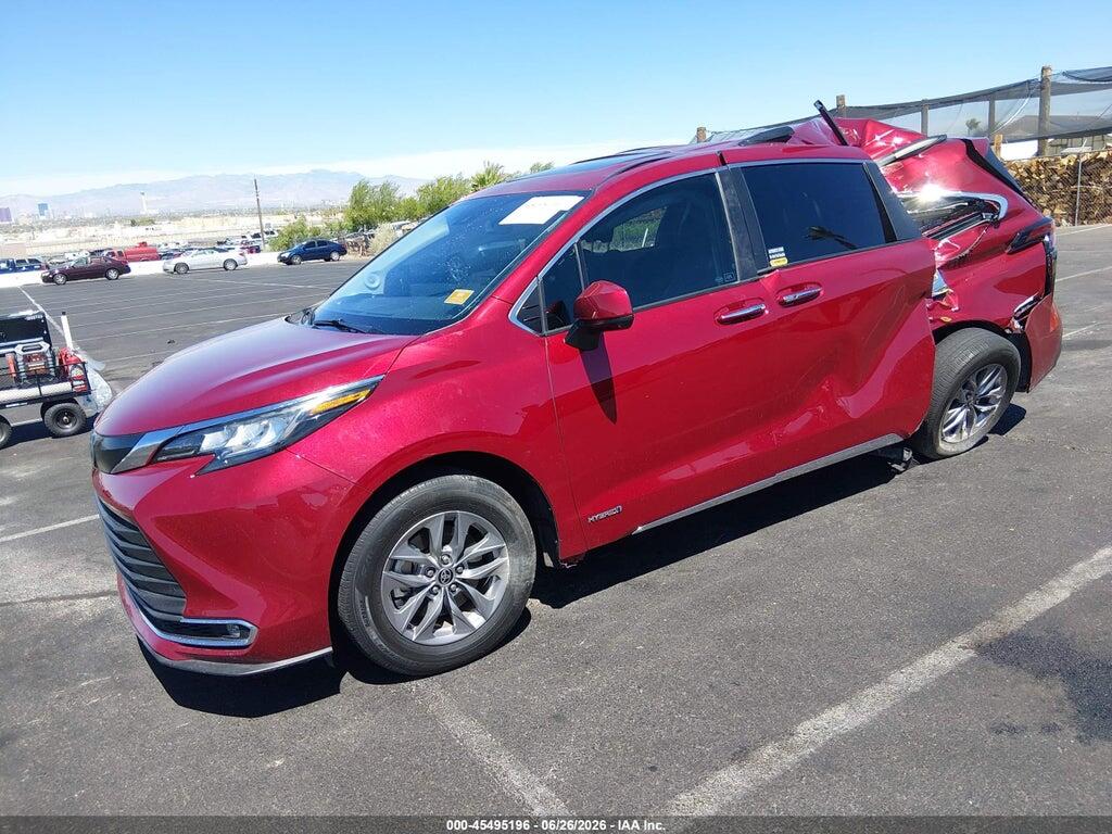 5TDJRKEC2MS068814 2021 TOYOTA SIENNA photo no. 2
