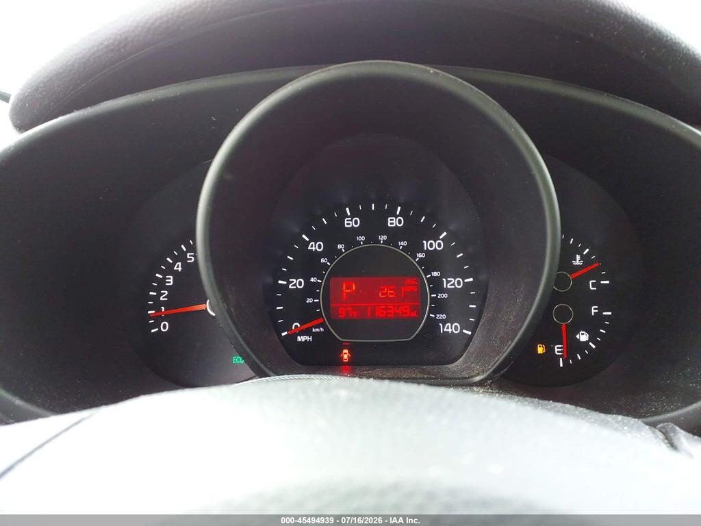 KNDJN2A24J7536833 2018 KIA SOUL photo no. 7