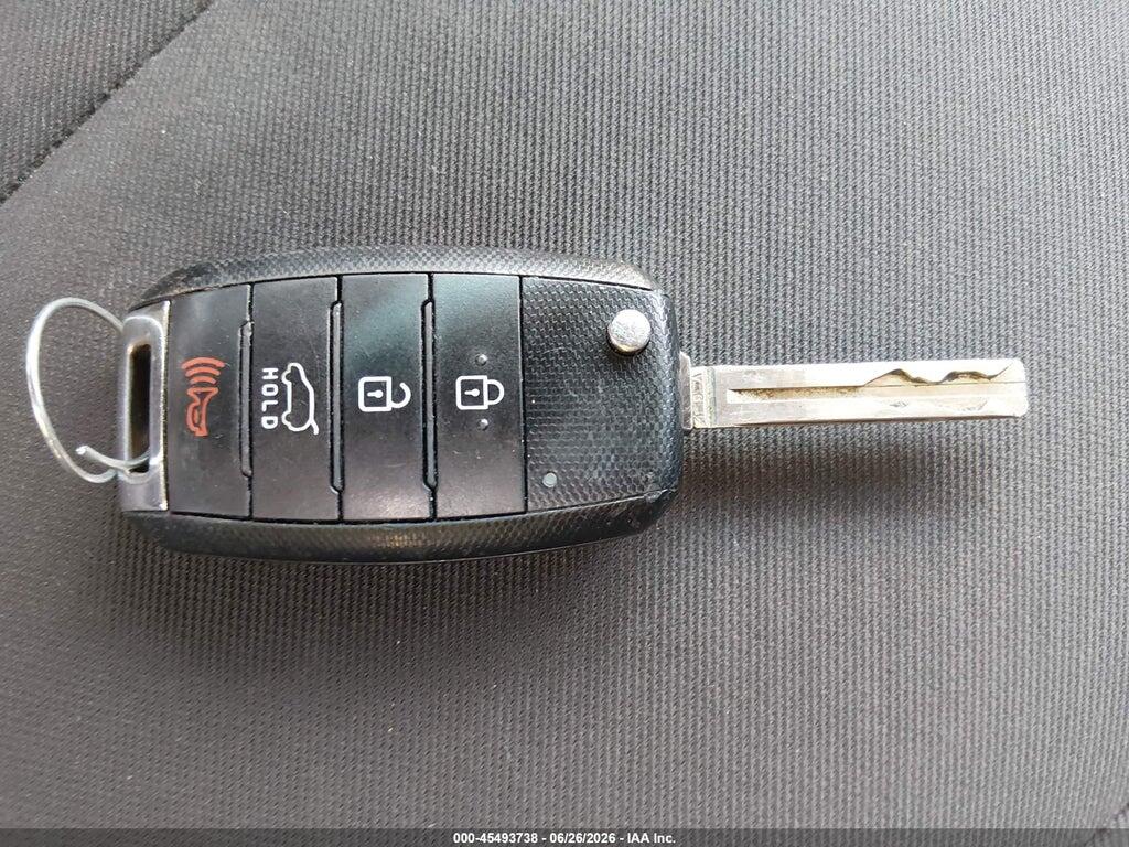 KNDJN2A22K7916075 2019 KIA SOUL photo no. 11