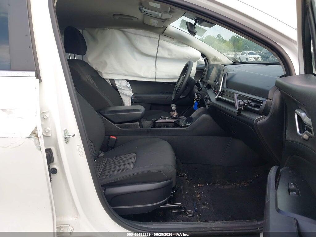 KNDPUCAF0P7036120 2023 KIA SPORTAGE photo no. 5