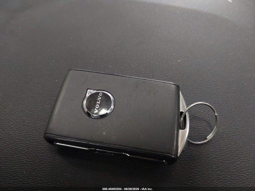 7JRA22TK8KG004817 2019 VOLVO S60 photo no. 11