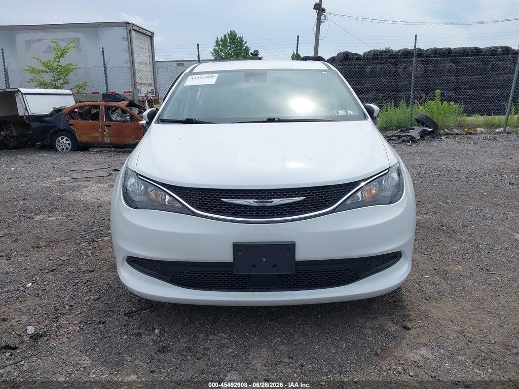 2C4RC1CG8MR556985 2021 CHRYSLER VOYAGER photo no. 12