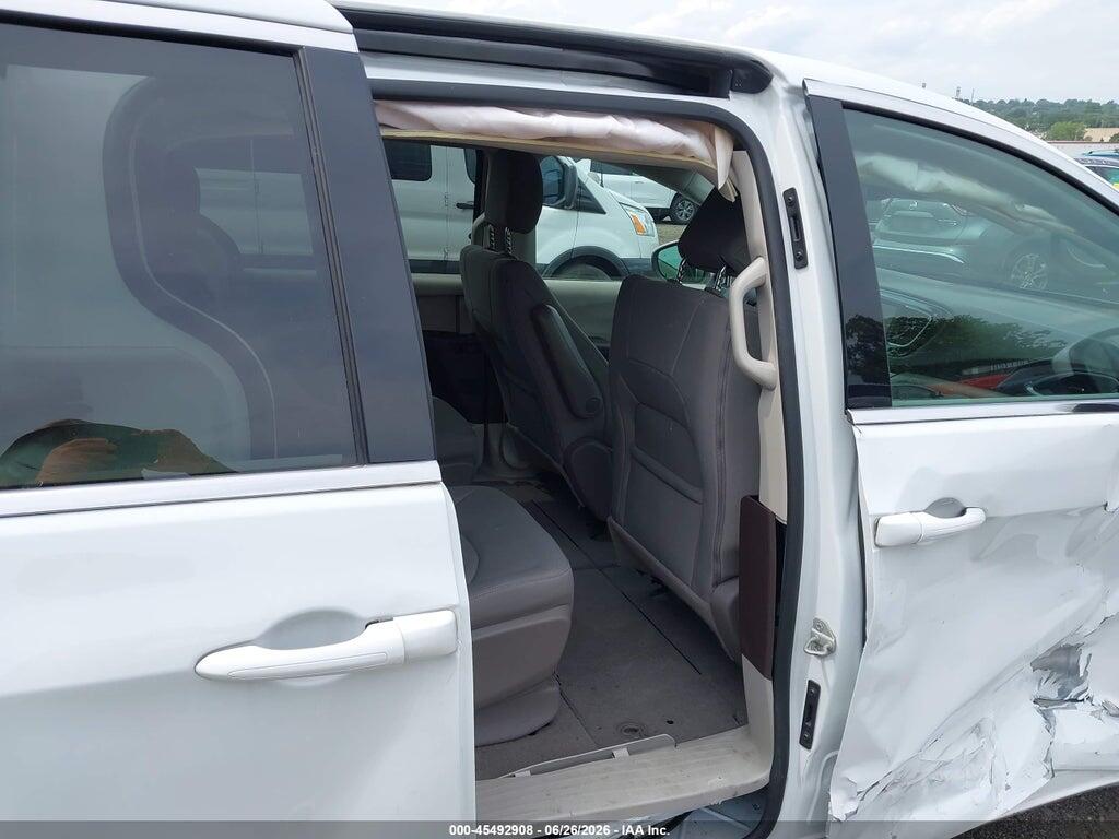 2C4RC1CG8MR556985 2021 CHRYSLER VOYAGER photo no. 8