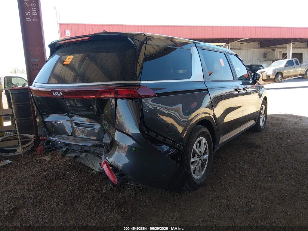 KNDNB4H3XN6185149 2022 KIA CARNIVAL MPV photo no. 4