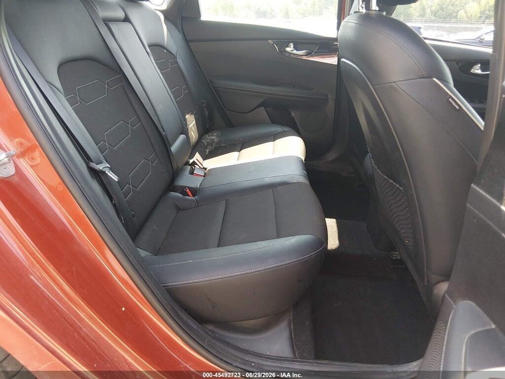 3KPF54ADXPE533902 2023 KIA FORTE photo no. 8