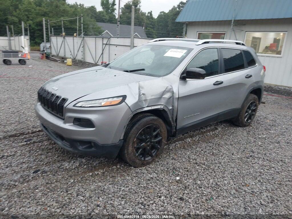 1C4PJLCB3HW596272 2017 JEEP CHEROKEE photo no. 2