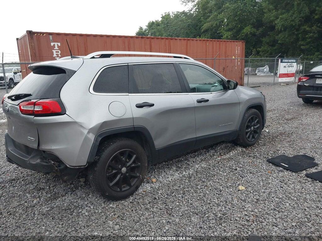1C4PJLCB3HW596272 2017 JEEP CHEROKEE photo no. 4
