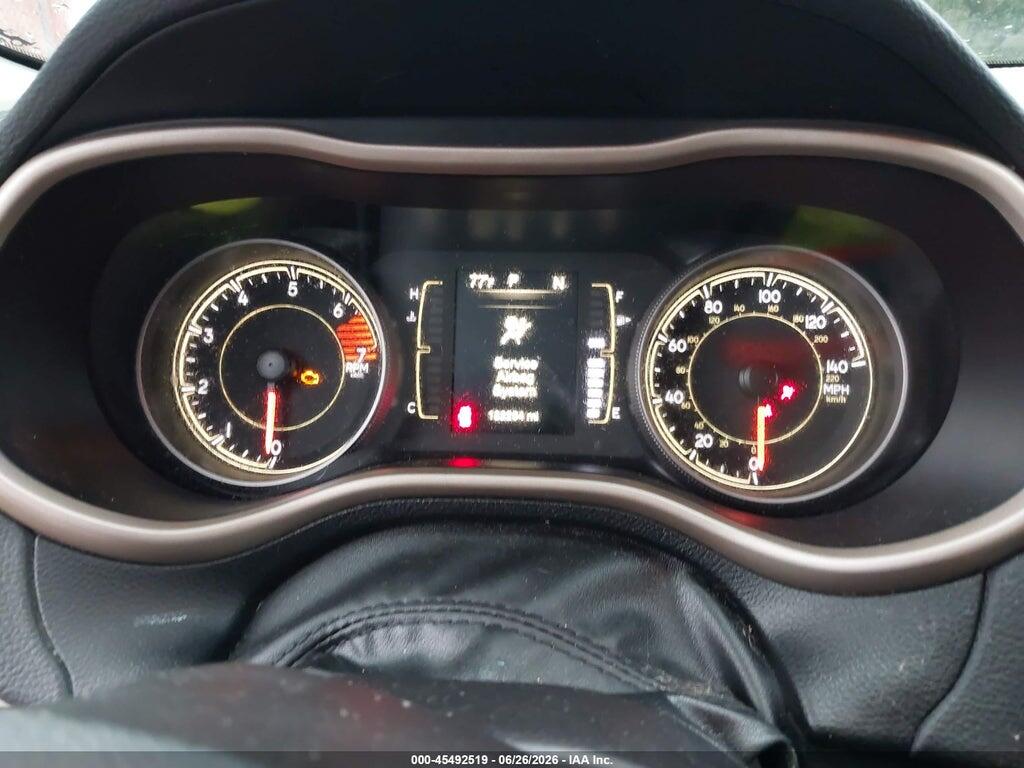 1C4PJLCB3HW596272 2017 JEEP CHEROKEE photo no. 7