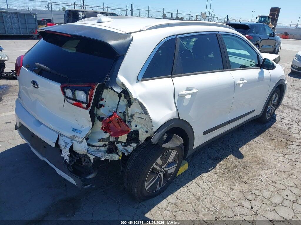 KNDCB3LC6M5487972 2021 KIA NIRO photo no. 4