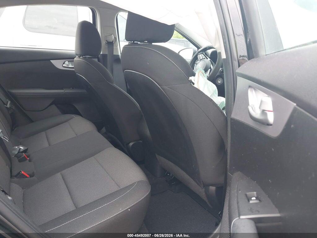 3KPF24ADXPE589279 2023 KIA FORTE photo no. 8