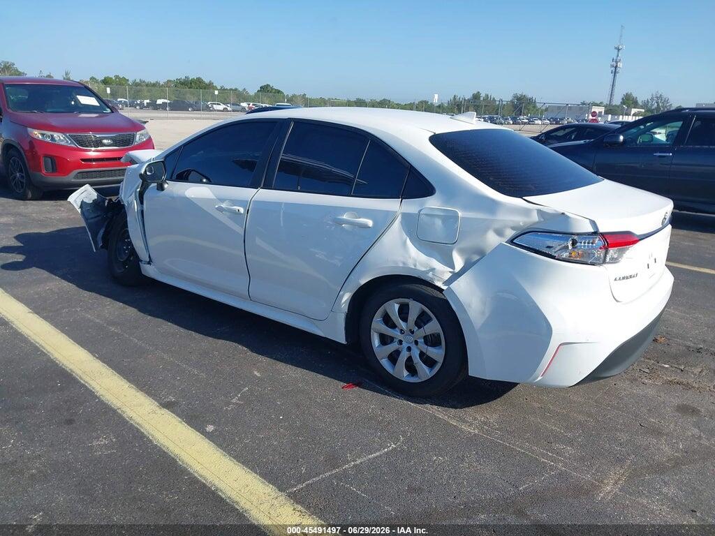 5YFB4MDE3RP213957 2024 TOYOTA COROLLA photo no. 3