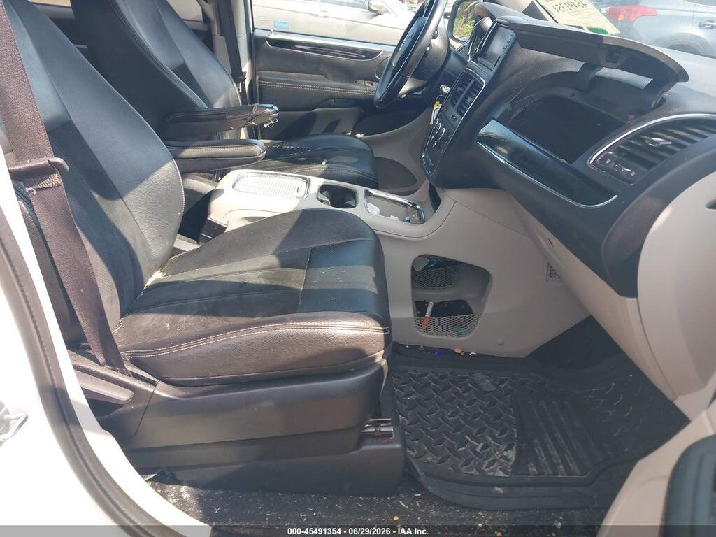 2C4RDGCG2HR699565 2017 DODGE GRAND CARAVAN photo no. 5