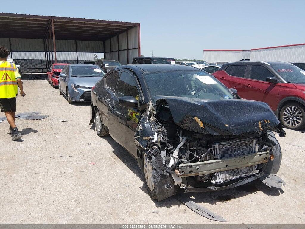 3N1CN7AP2GL834337 2016 NISSAN VERSA photo no. 1