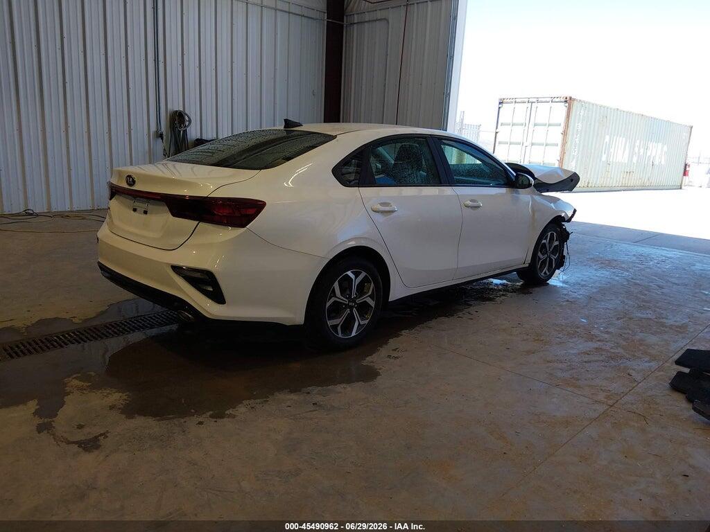 3KPF24AD4ME355487 2021 KIA FORTE photo no. 4