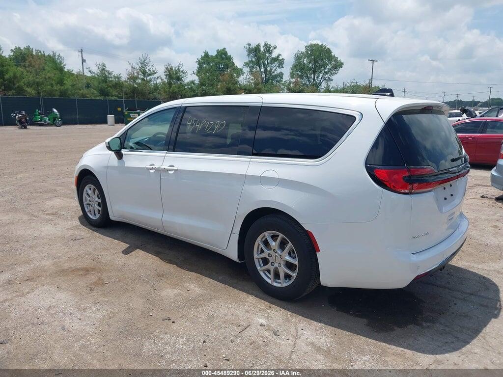 2C4RC1BG8PR508571 2023 CHRYSLER PACIFICA photo no. 3