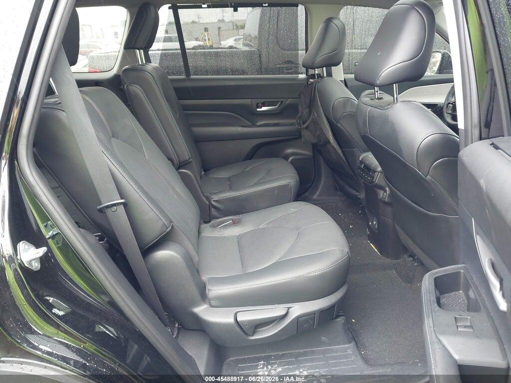 5TDAAAB57RS007182 2024 TOYOTA GRAND HIGHLANDER photo no. 8
